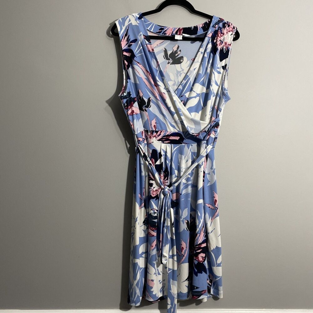 Venus Light Blue Floral Dress Women’s 1X Sleeveless Resort Summer Plus Size